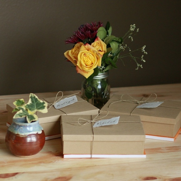 Modern Calligraphy Beginner's Kit - Picture 3 of 5